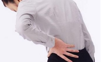 白領(lǐng)一族的腰該怎么保護(hù)？玄鹿中頻治療儀